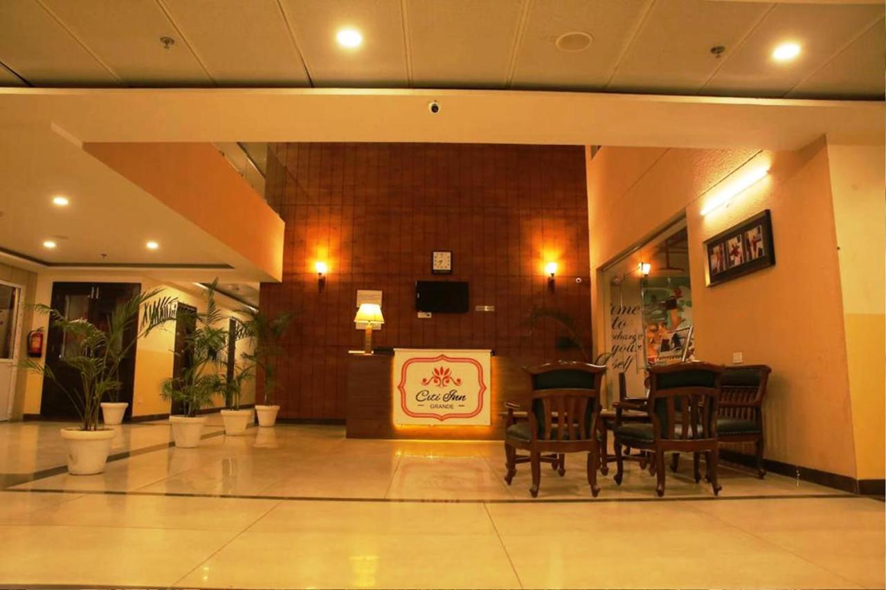 Hotel Citi Inn Grande Chandīgarh Exterior foto
