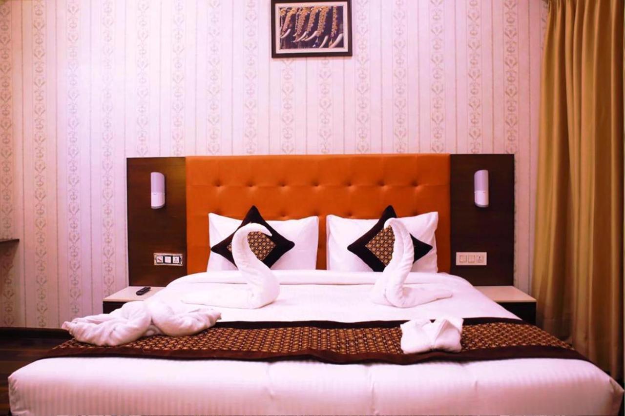Hotel Citi Inn Grande Chandīgarh Exterior foto